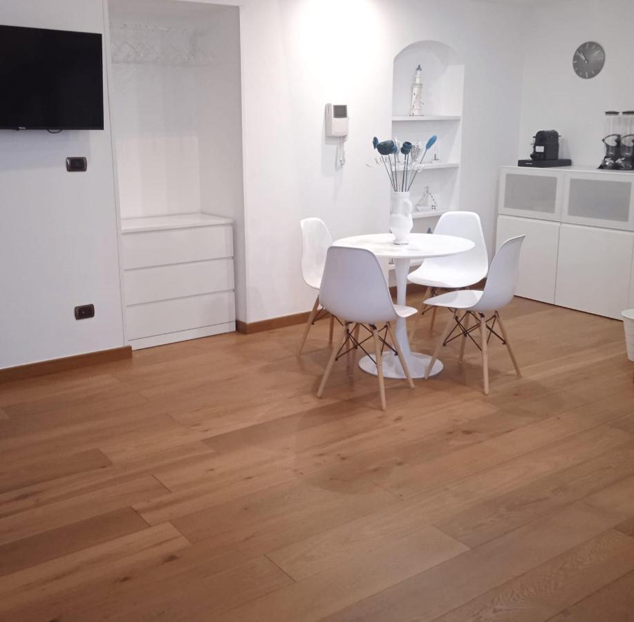 B&B Verdi Brindisi Bagian luar foto