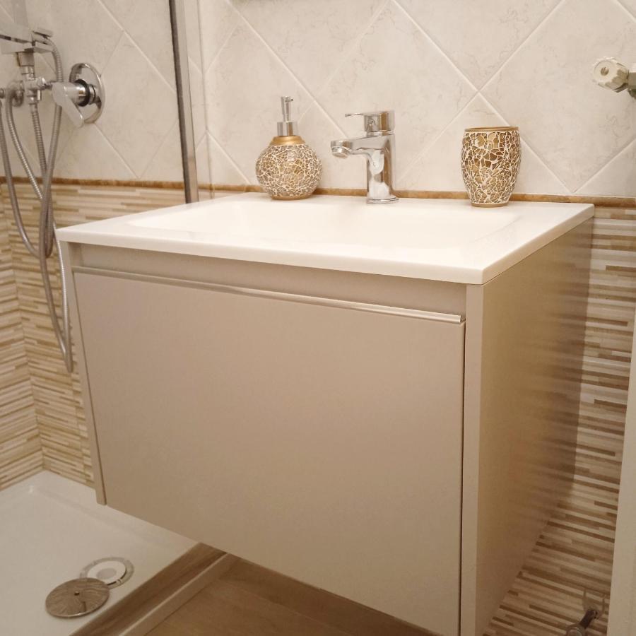B&B Verdi Brindisi Bagian luar foto