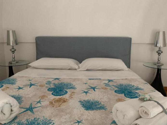 B&B Verdi Brindisi Bagian luar foto