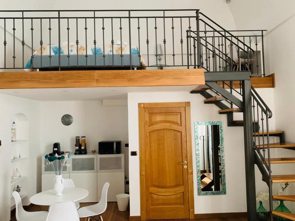 B&B Verdi Brindisi Bagian luar foto